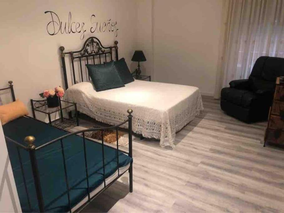Loft Lvu En Zaragoza Lägenhet Exteriör bild